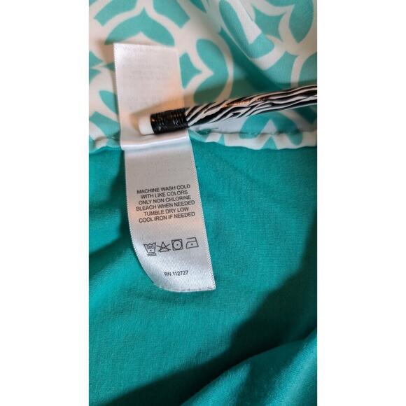 Hanna & Gracie Womens Top Blouse XL Sleeveless Green Batik V Neck Top - Picture 6 of 8